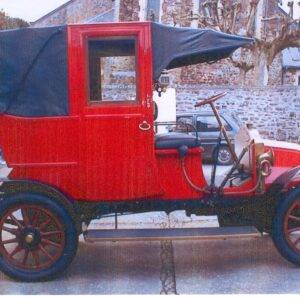 1-Renault-AG-Taxi-de-la-Marne-1908-1-1